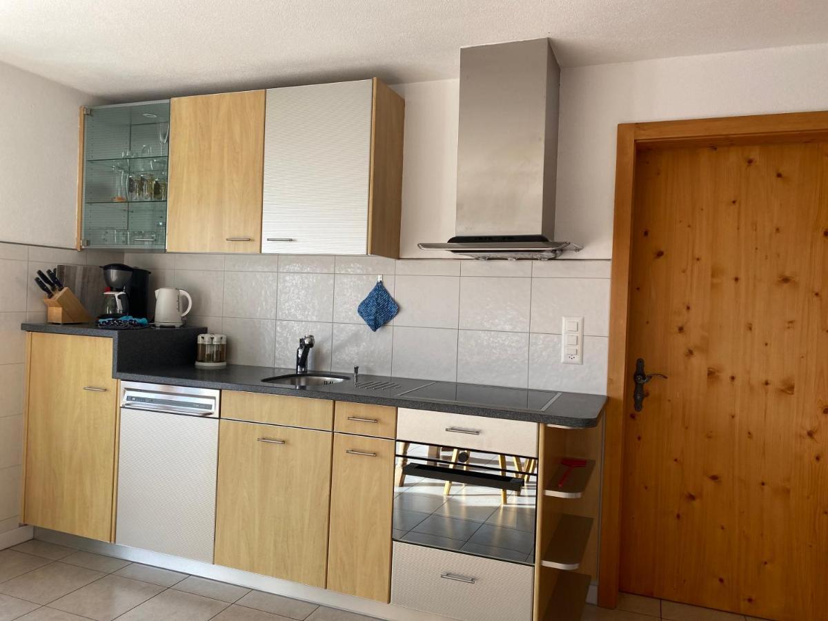 Ferienwohnung In Tschlin Mit Panoramablick 外观 照片